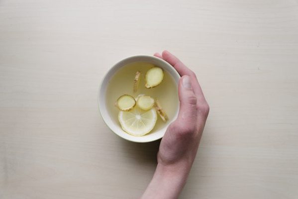 Как готовить и принимать воду с лимоном для похудения, рецепты с различными ингредиентами