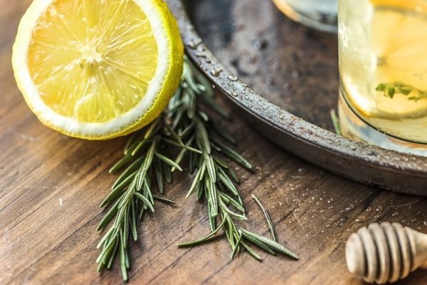 Самый эффективный для похудения рецепт напитка из имбиря и лимона